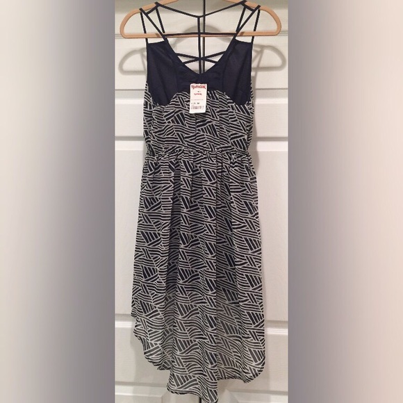 Double Zero Blue & White Print Dress Medium Size - Picture 3 of 6